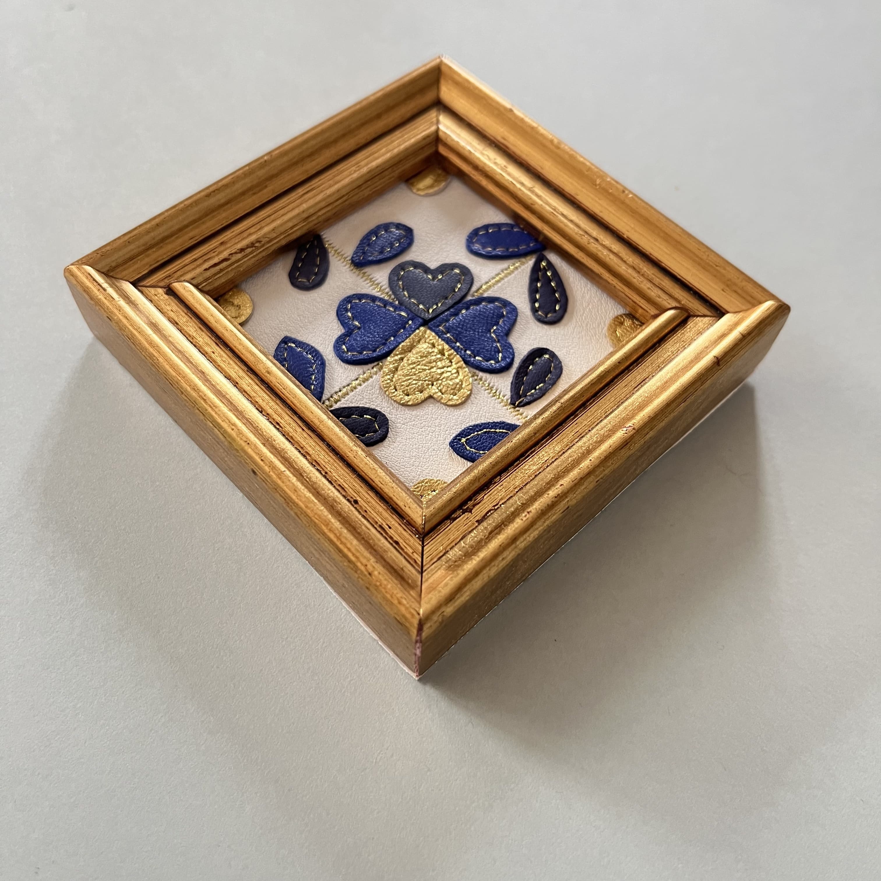 aac20541-c435-47bc-8b88-b7567a2c0d34